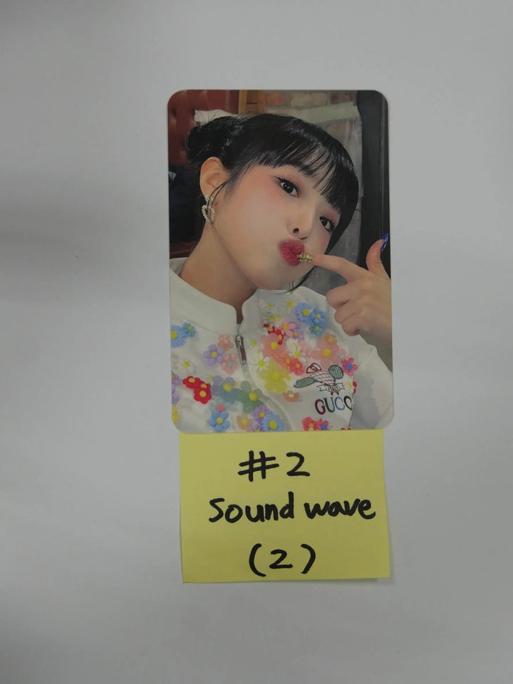 YENA "ˣ‿ˣ (SMiLEY)" - Soundwave Pre-Order Benefit Photocard - HALLYUSUPERSTORE