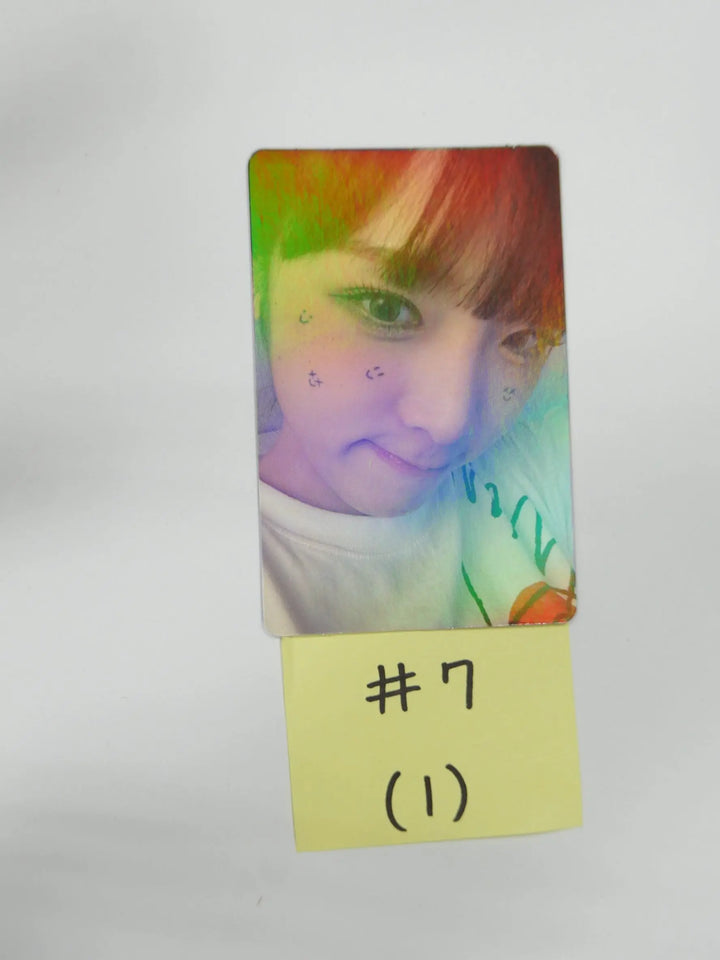 YENA "ˣ‿ˣ (SMiLEY)" - Official Photocard - HALLYUSUPERSTORE