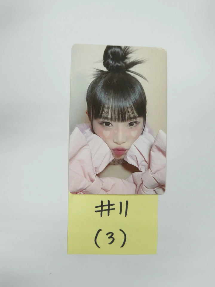 YENA "ˣ‿ˣ (SMiLEY)" - Official Photocard - HALLYUSUPERSTORE