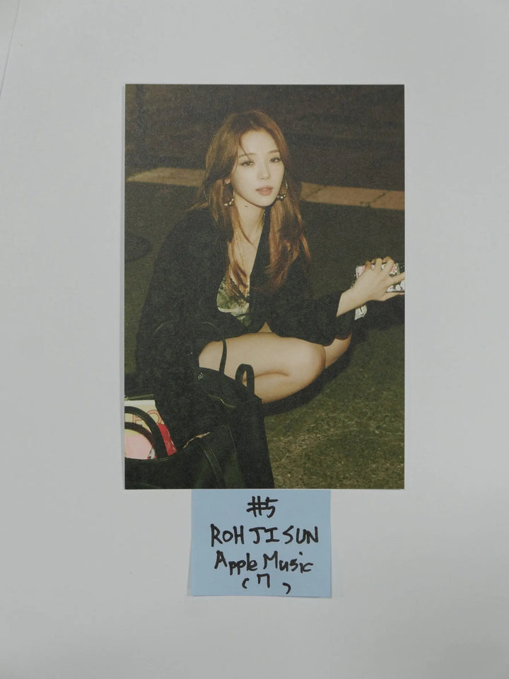 Fromis_9 "Midnight Guest" - Apple Music Pre-Order Benefit Photo - HALLYUSUPERSTORE