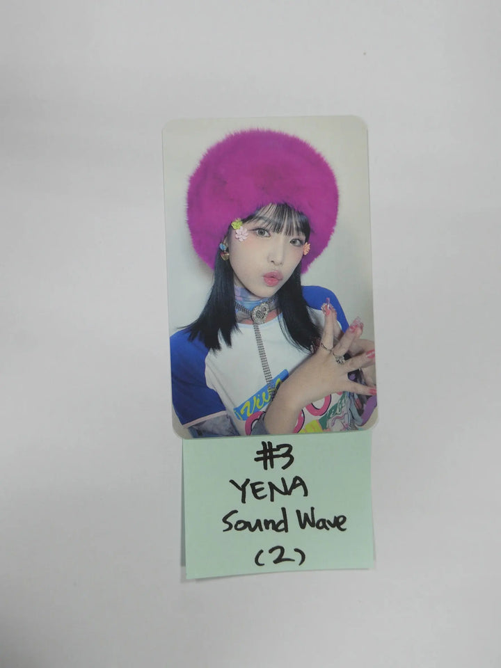 YENA "ˣ‿ˣ (SMiLEY)" - Soundwave Fansign Event Photocard - HALLYUSUPERSTORE