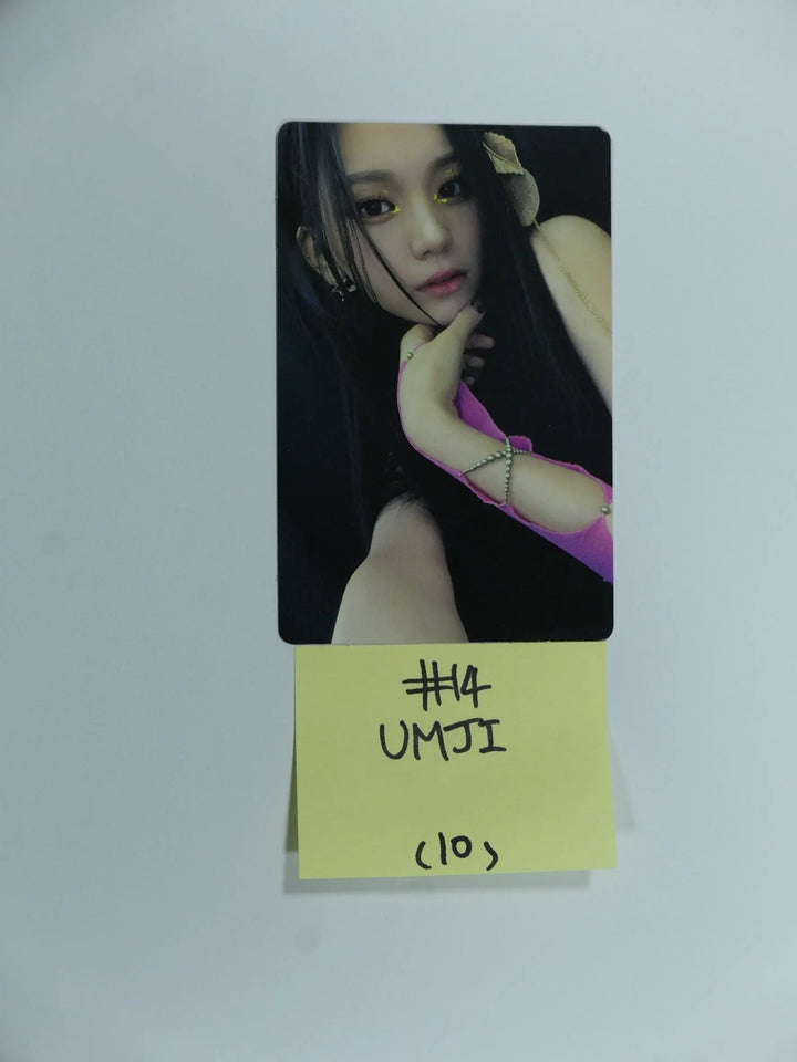 VIVIZ 'Beam Of Prism' 1st Mini Album - Official Photocard - HALLYUSUPERSTORE
