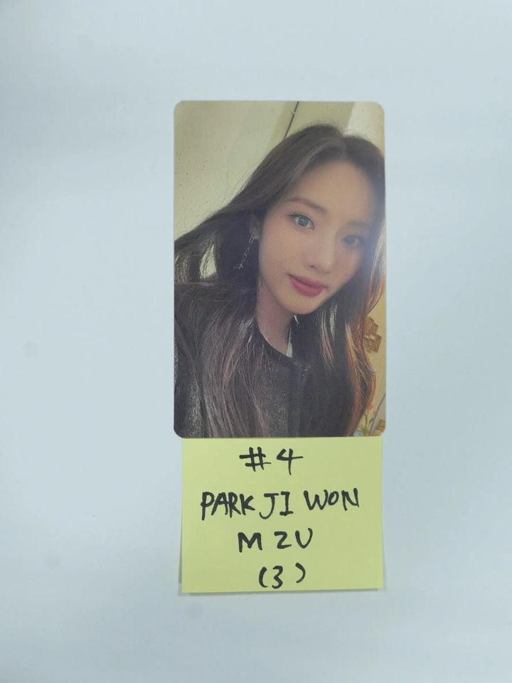 Fromis_9 "Midnight Guest" - M2U Luckydraw Photocard Round 2 - HALLYUSUPERSTORE