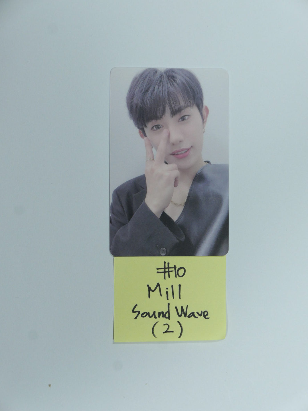 OnlyOneOf 'Instin.ct Part. 2' - Soundwave Luckydraw Event PVC Photocard