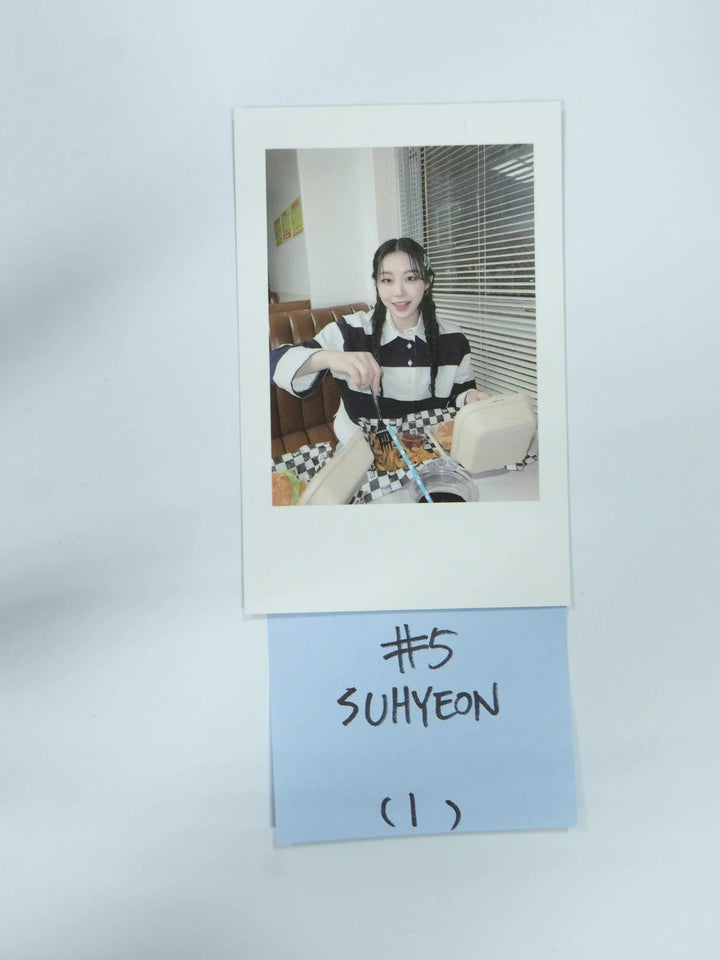 Billlie 'the collective soul and unconscious: chapter one' - Official Polaroid Photocard, ID Photo - HALLYUSUPERSTORE