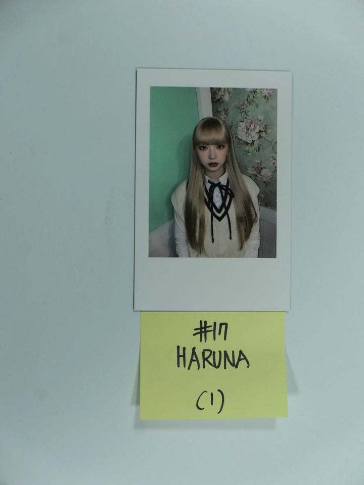 Billlie 'the collective soul and unconscious: chapter one' - Official Polaroid Type Photocard, ID Photo - HALLYUSUPERSTORE