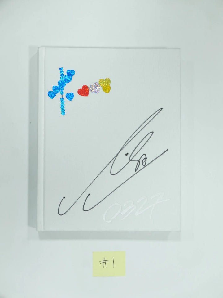 Lisa, Loona, (g) I-DLE, Lightsum - Hand Autographed(Signed) Album - HALLYUSUPERSTORE