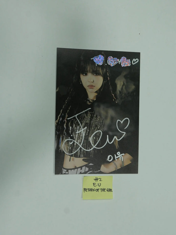 Everglow 'Return of the girl' - A Cut Page From Fansign Event Album Photo - HALLYUSUPERSTORE