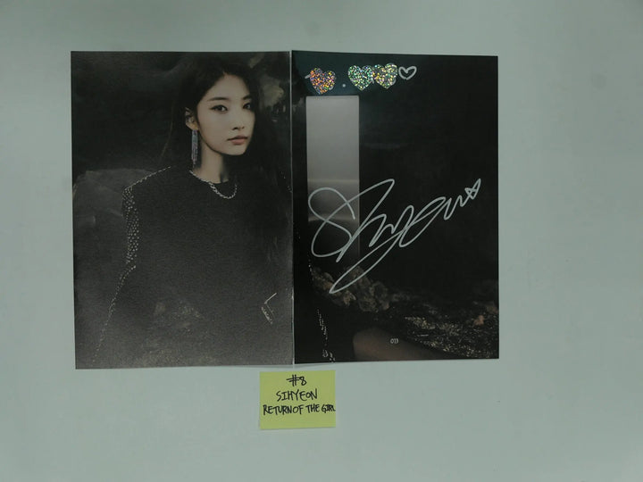 Everglow 'Return of the girl' - A Cut Page From Fansign Event Album Photo - HALLYUSUPERSTORE