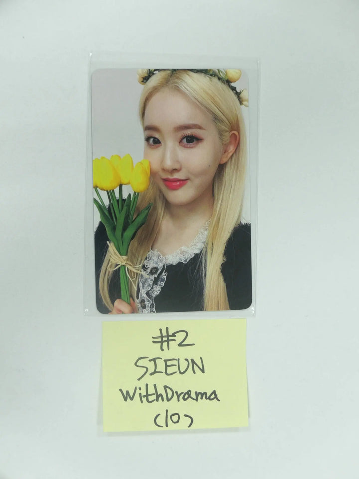 StayC 'YOUNG-LUV.COM' - Withdrama Fansign Event Photocard - HALLYUSUPERSTORE