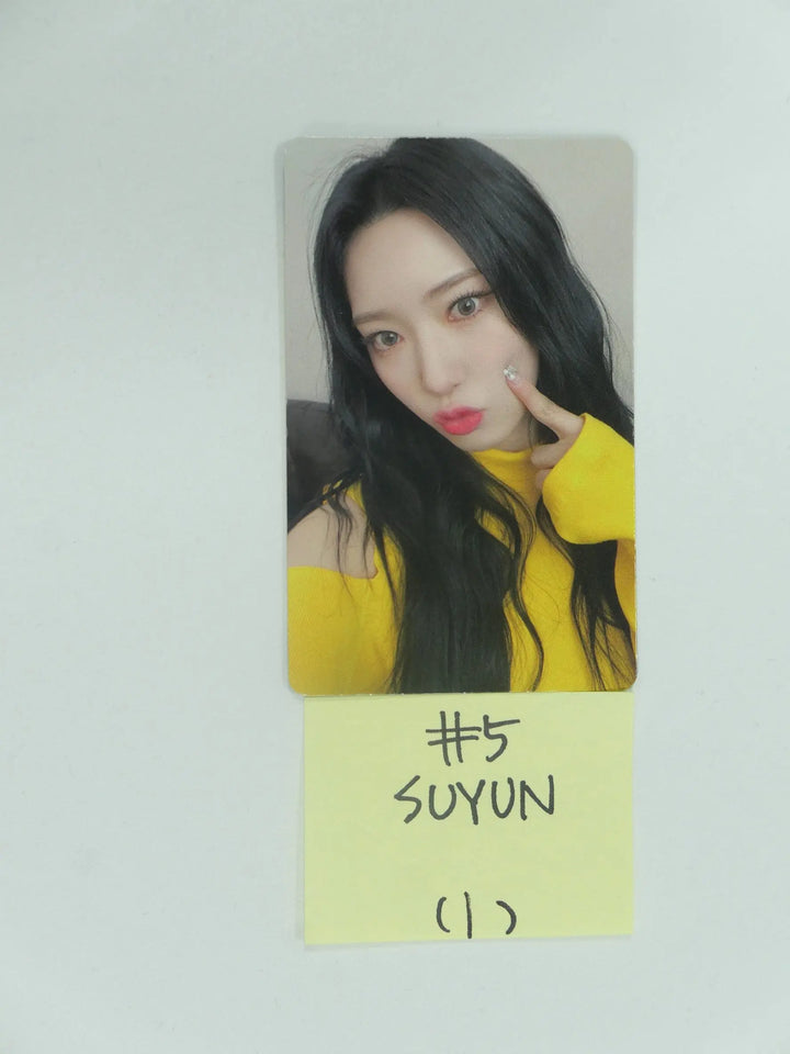 Rocket Punch 'Yellow Punch' - Official Photocard - HALLYUSUPERSTORE