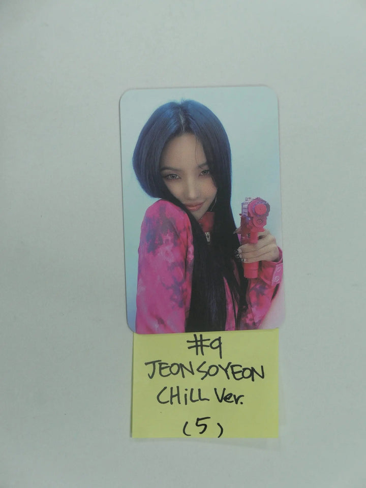 (g) I-DLE "I NEVER DIE" - Official Photocard (Restocked 3/18) - HALLYUSUPERSTORE