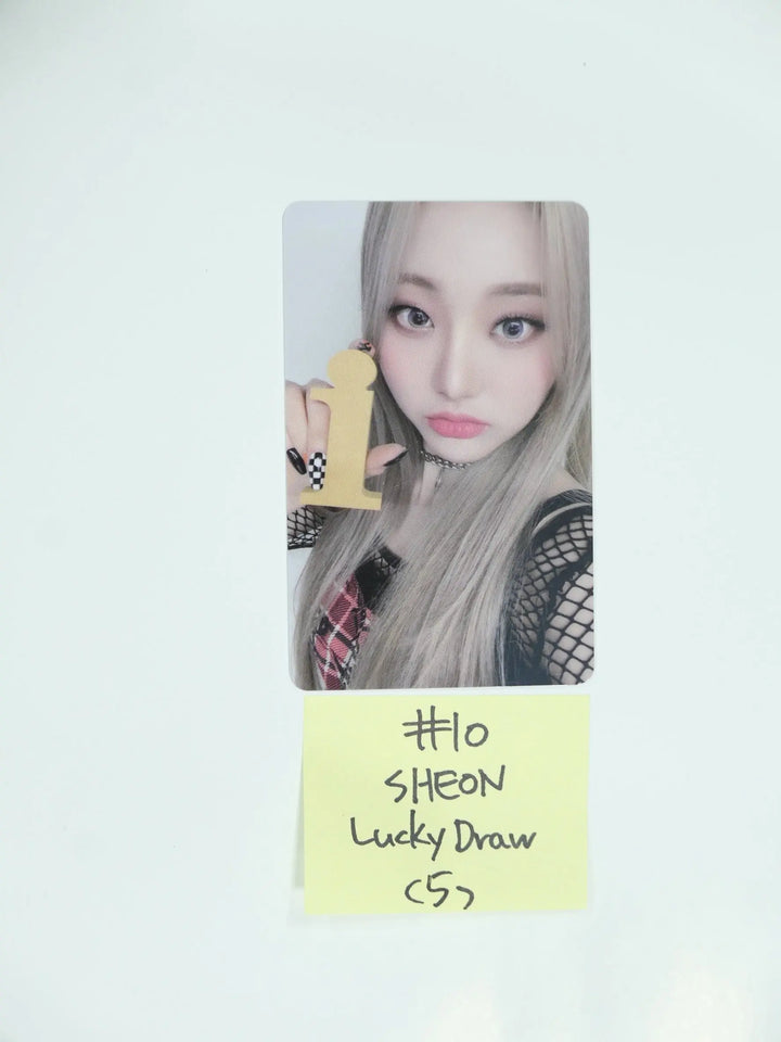 Billlie 'the collective soul and unconscious: chapter one' - Whos Fan Cafe Luckydraw Event PVC Photocard - HALLYUSUPERSTORE