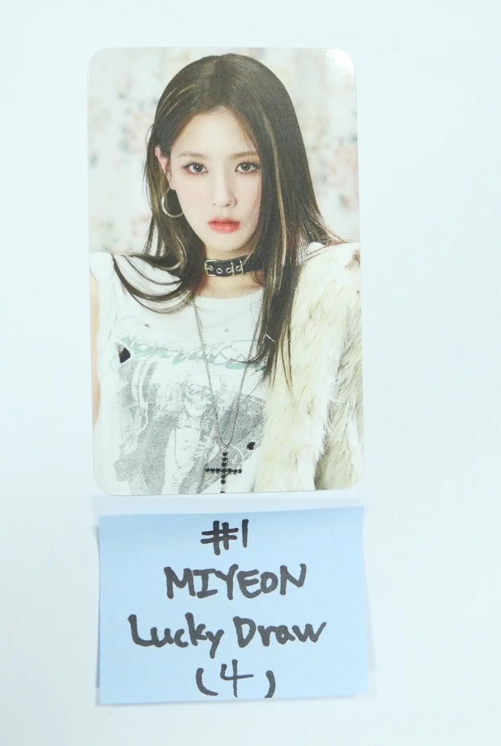 (g) I-DLE "I NEVER DIE" - AppleMusic Luckydraw Event Photocard - HALLYUSUPERSTORE