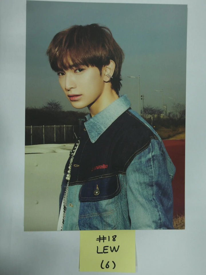 TEMPEST "It's ME" - Official Sticker, Postcard - HALLYUSUPERSTORE