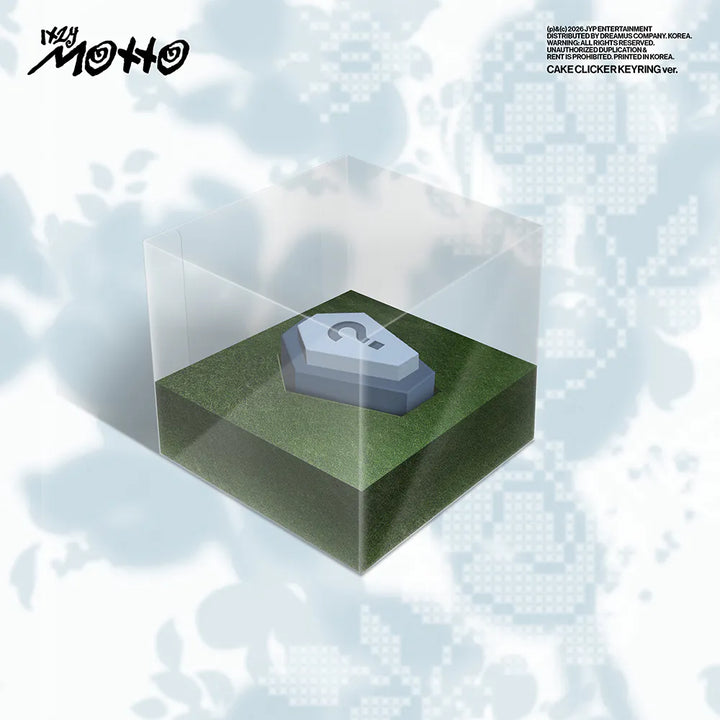 [Pre-Order]  ITZY - Motto (CAKE CLICKER KEYRING Ver.) + Pre-Order Benefit (Choose Version)