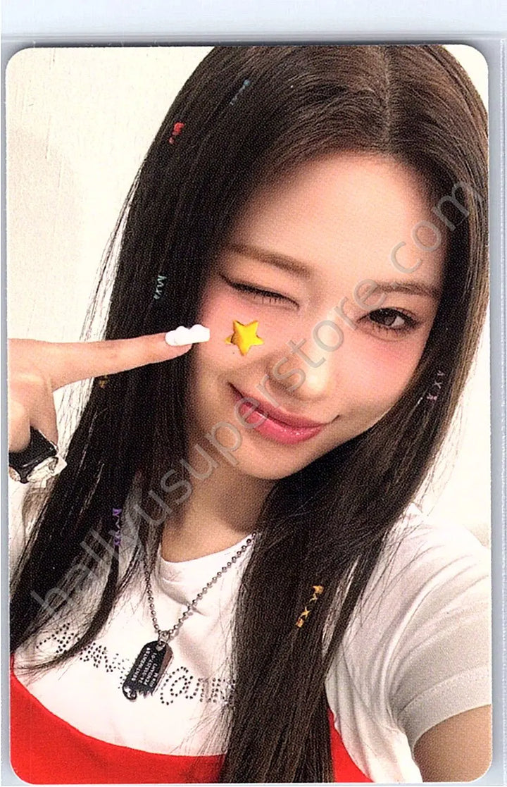 RESCENE - Zena - Glow Up album photocard me version