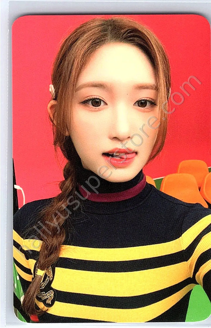 IVE - Leeseo - 2023 Season’s Greetings: READY, GET SET, IVE! photocard set season&