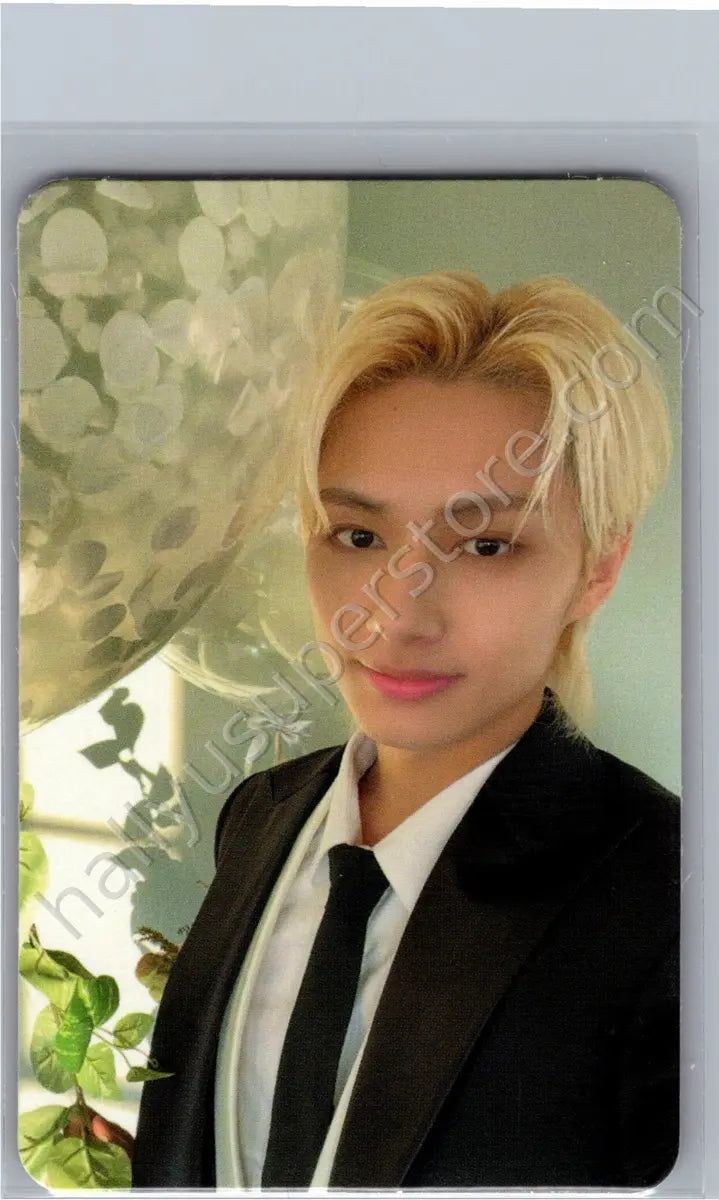 SEVENTEEN - Jun - FML Carat Ver.
