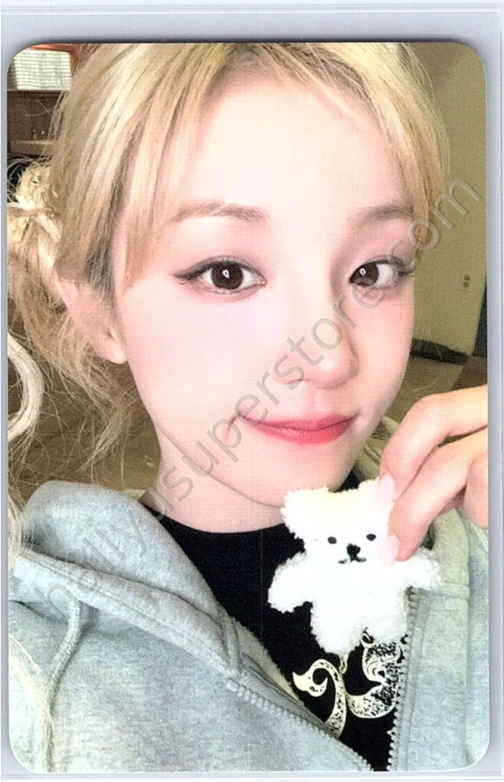 i-dle - Yuqi - We are ably store ktown4u pob (pre-order benefit)