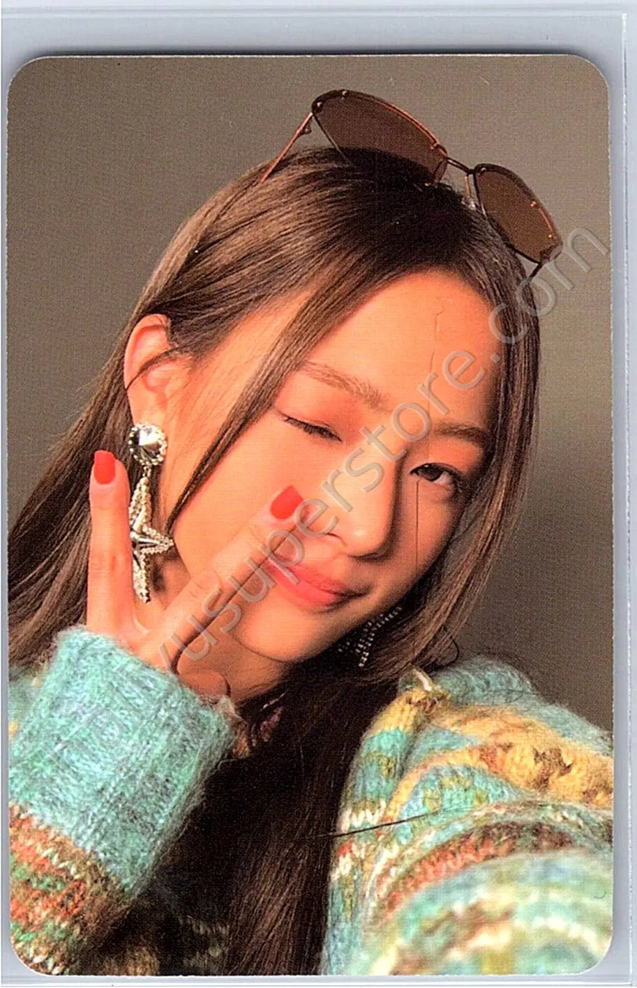 NewJeans - Minji - NewJeans “OMG” album photocard C version version 1 weverse album version