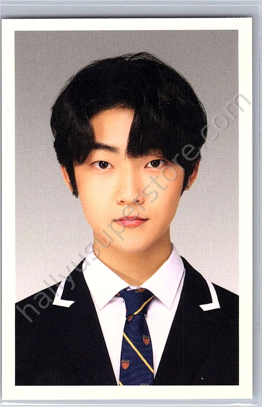 THE BOYZ - Kevin - SKOOLOOKS x THE BOYZ brand collaboration skoolooks