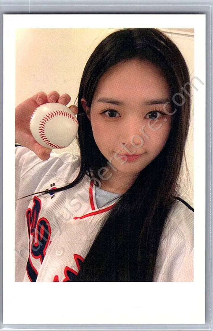 tripleS - Soomin - Assemble25 Jump-up polaroid