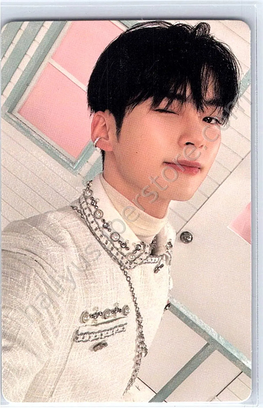 ZEROBASEONE - Hanbin - Melting Point A version album photocard fairytale version