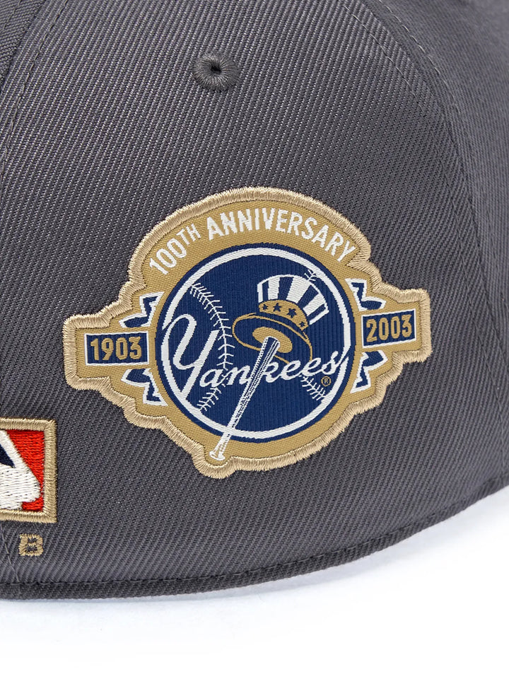 ** [Pre-Order] AESPA - Wearing KARINA MLB Signature Patch Structure Ball Cap LA (Charcoal Grey)