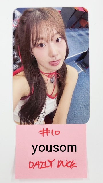 LOVEONE "Drama Queen" - Daily Duck Fansign Event Photocard [25.6.23]