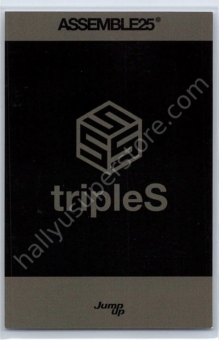 tripleS - Xinyu - ASSEMBLE25 tripleS Jump-up fansign polaroid