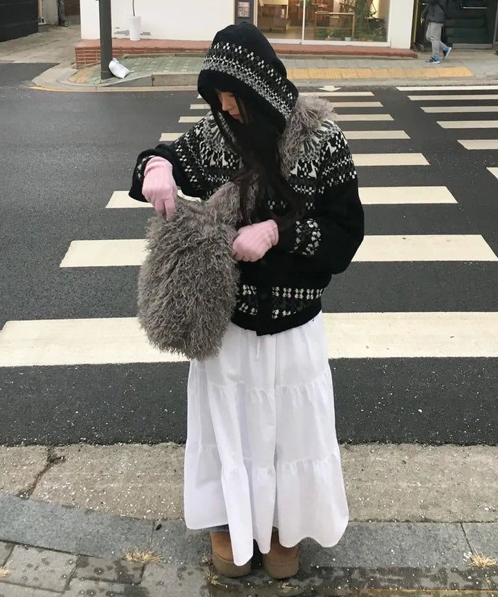 **QWER -Siyeon Nordic melody hoodie cardigan BROWN