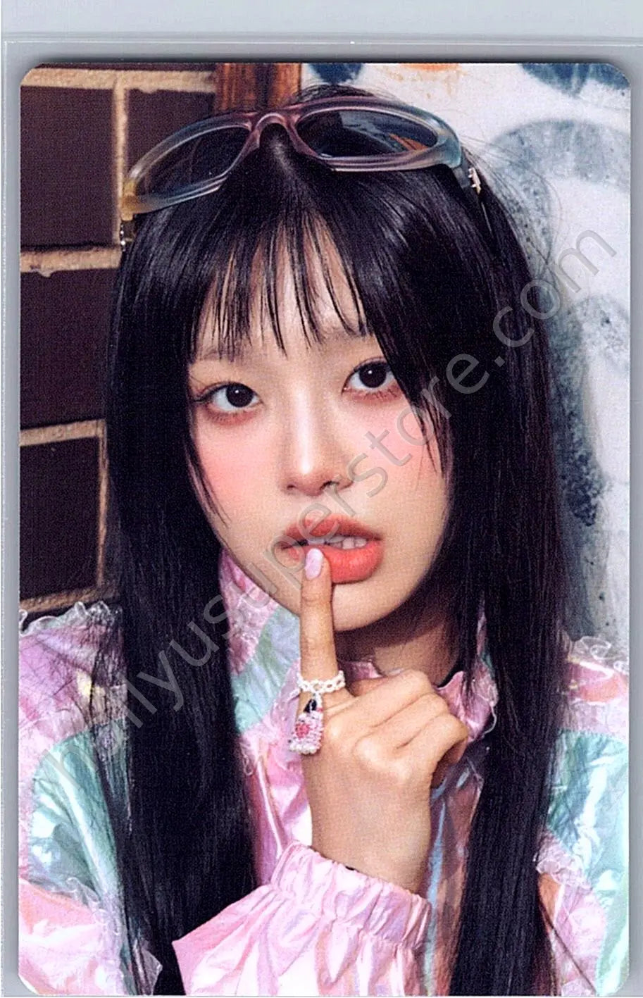 Chuu - Chuu - Strawberry Rush qr card stayg