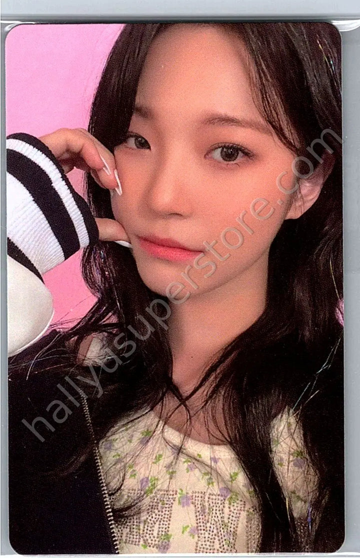 fromis_9 - Jiheon - Unlock My World FPO weverse event