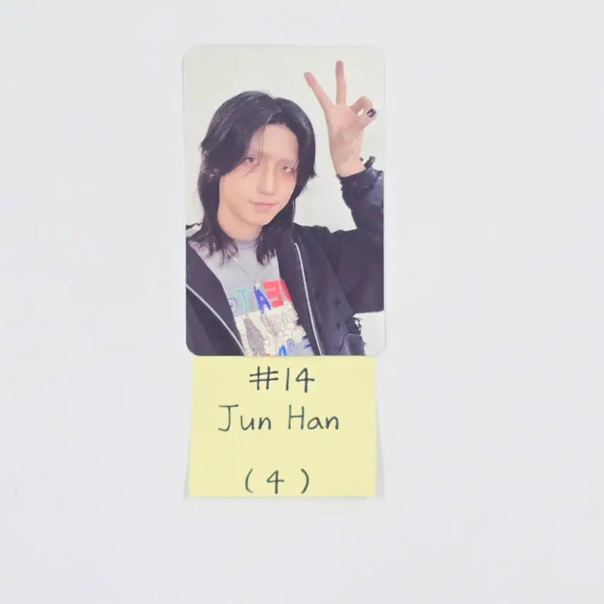Xdinary Heroes "DEAD AND" - Official Photocard (1) [26.04.20]
