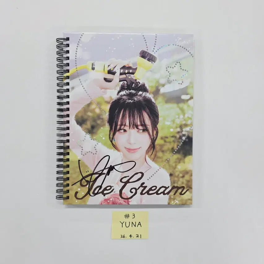 YUNA (of ITZY) "Ice Cream" - Hand Autographed(Signed) Promo Album [26.04.21]