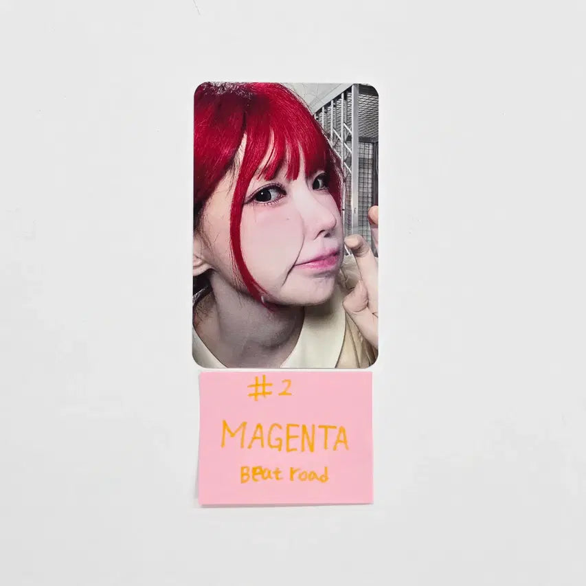 QWER - Beatroad Fansign Event Winner Photocard [26.04.23]