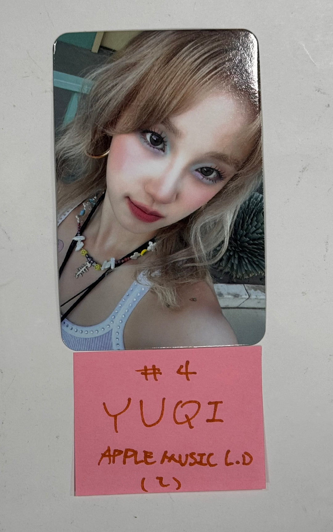 YUQI (Of (G) I-DLE) "YUQ1" - Apple Music Lucky Draw Event Photocard [24.4.25]
