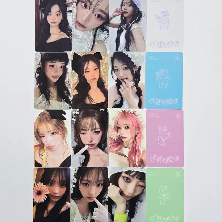 QWER "CEREMONY" - Official Photocard Set (Booklet Ver.) [26.04.28]