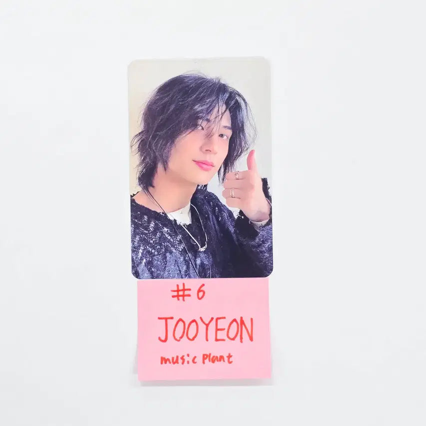 Xdinary Heroes "DEAD AND" - Music Plant Pre-Order Benefit Photocard (Illustration Keyring ver.) [26.04.28]
