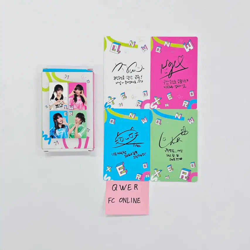 QWER - FC Online Event Photocard + Long Mouse Pad [26.04.28]