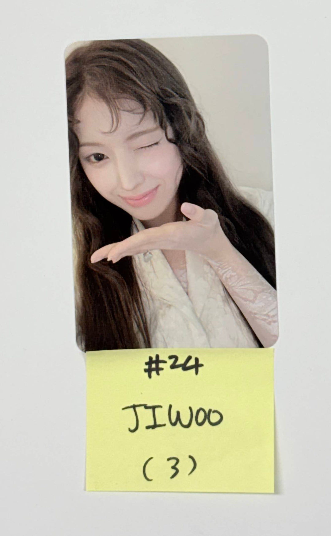 NMIXX "Blue Valentine" - Official Photocard (2) [25.10.15]