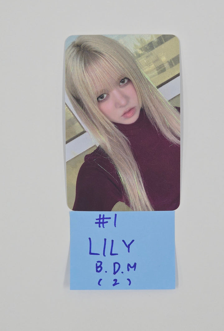 NMIXX "Blue Valentine" - Blue Dream Media Pre-Order Benefit Photocard [25.10.23]
