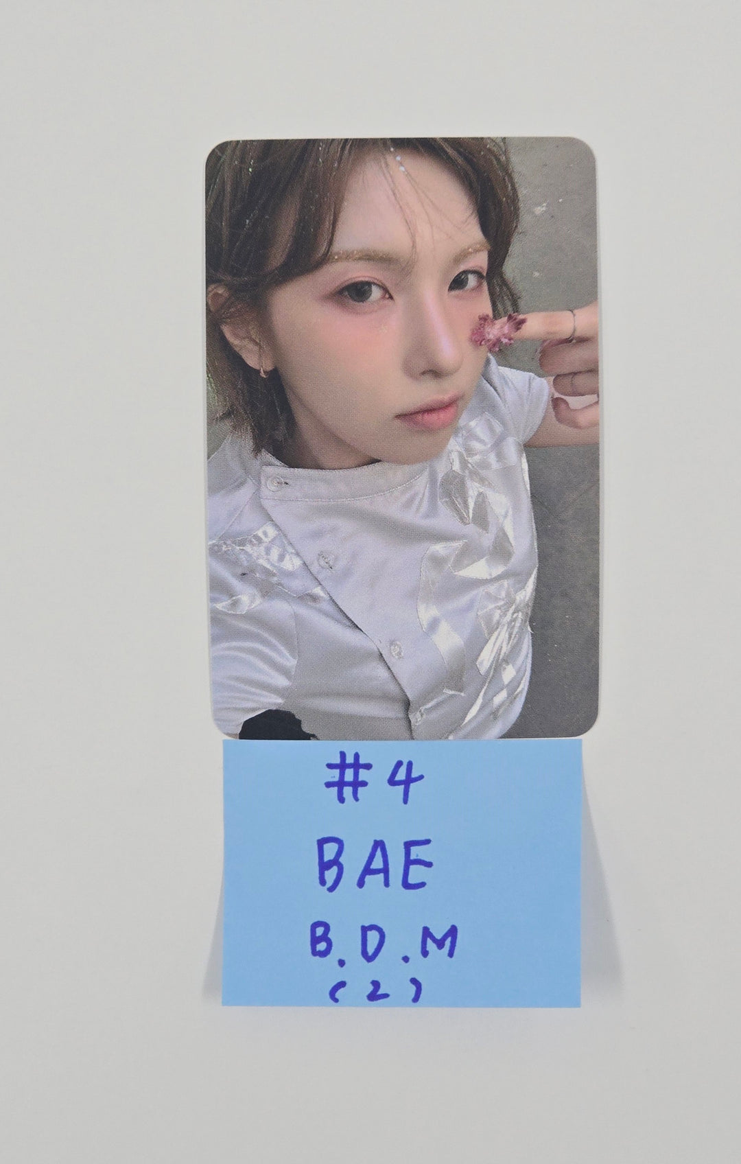 NMIXX "Blue Valentine" - Blue Dream Media Pre-Order Benefit Photocard [25.10.23]