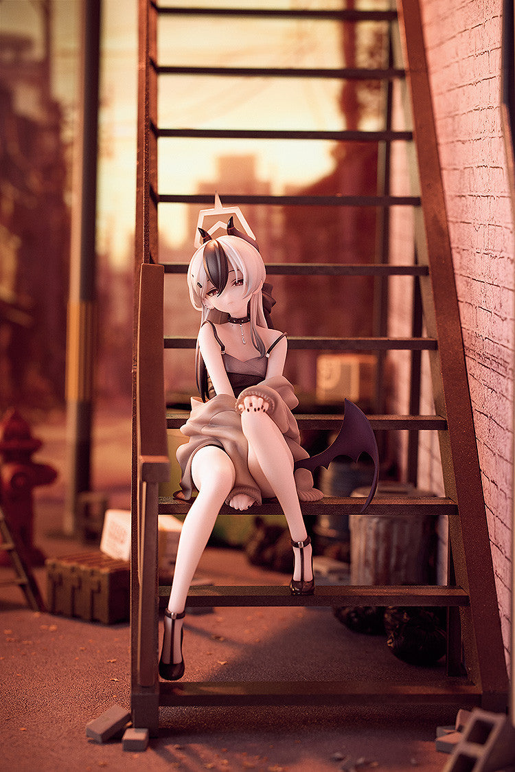 **[Pre-Order] Blue Archive - Memorial Robbie Ver. (Onikata Kayoko)