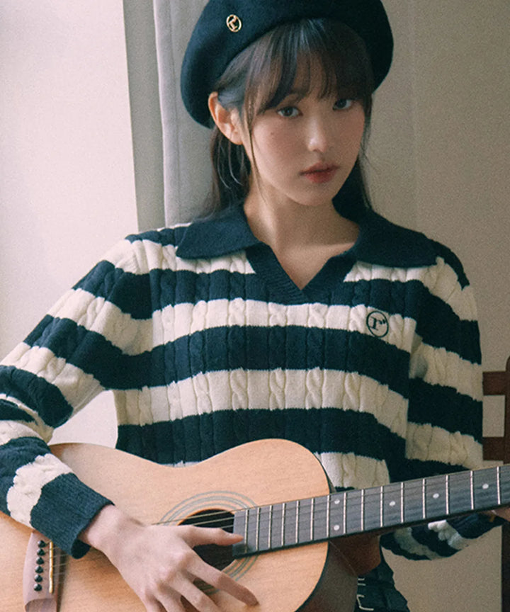 ** JANG WONYOUNG Pick (of IVE) - COLLAR STRIPE BOARDER KNIT WH+BK