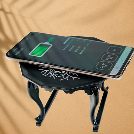 ** Korean traditional pearl oyster table wireless charger