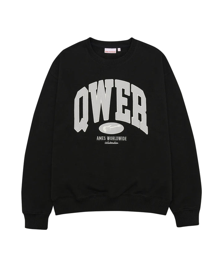 **QWER -Ames-Worldwide  BASIC APPLIQUE SWEATSHIRT BLACK