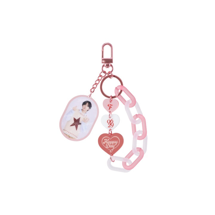 **[Pre-Order] &TEAM - Weverse Official MD [KEYRING]