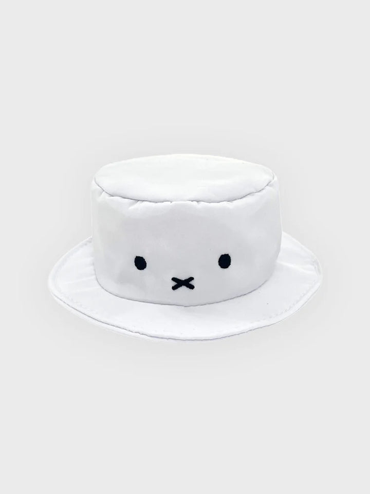 ** Miffy - a hat pouch